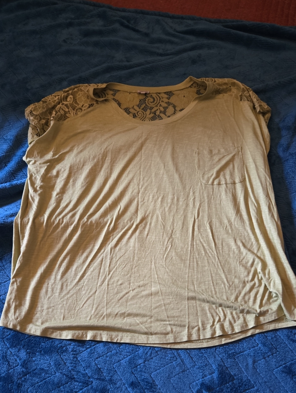 Kismet Olive Scoop Neck Tee with Lace Cap Sleeves